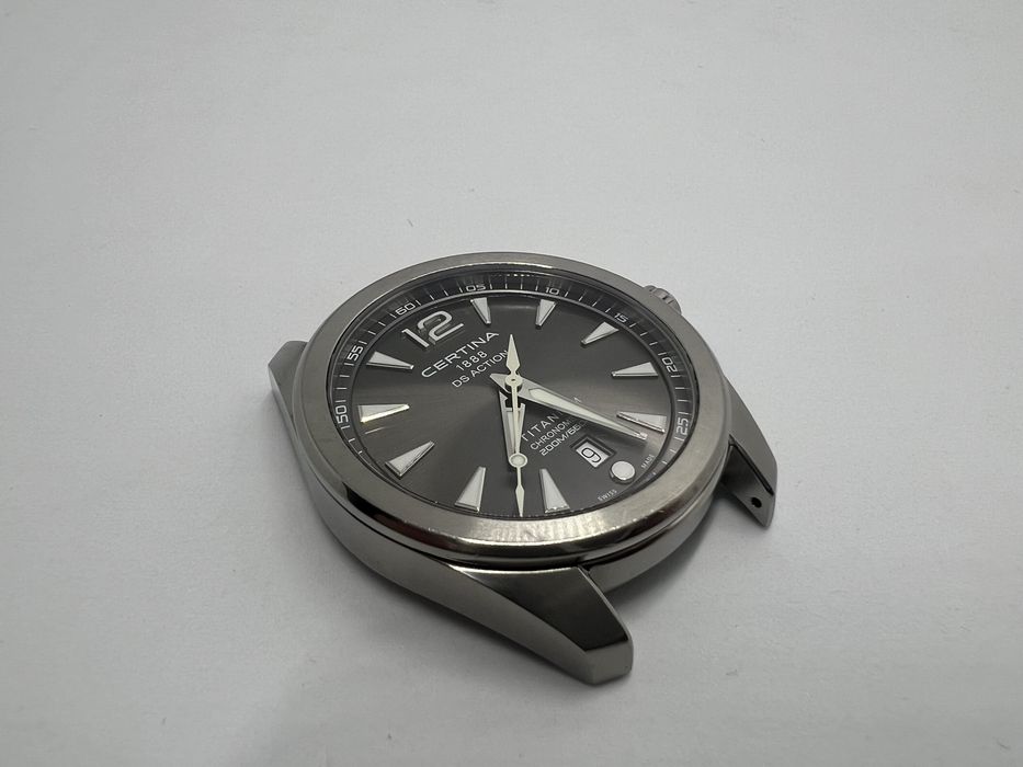 Certina DS Action Titanium / Quartz / 41 mm /