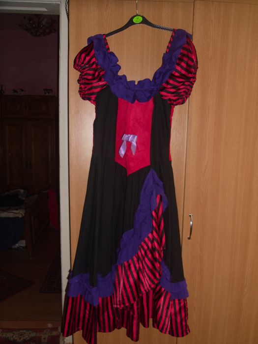 rochita maxi pt serbare,carnaval