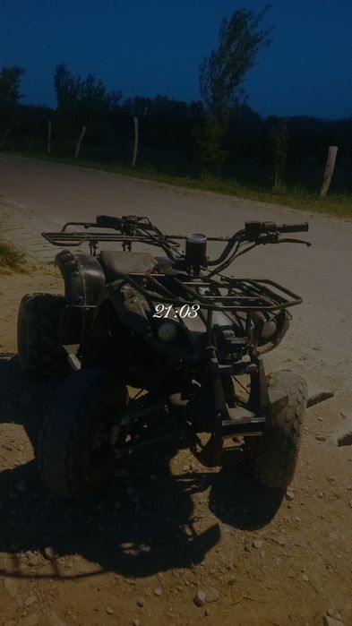 Vând atv Hummer 125cc