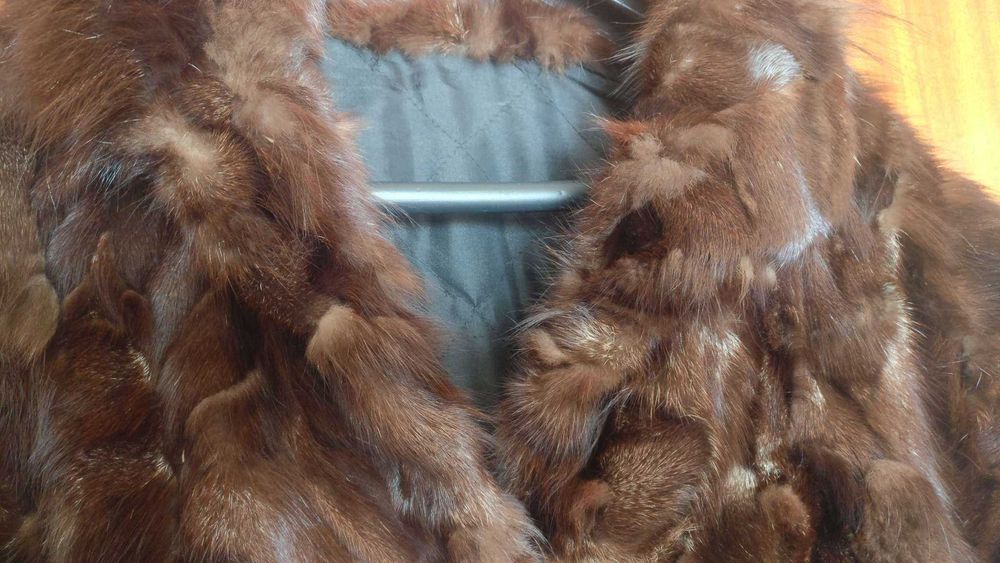 Продавам ново палто от норка