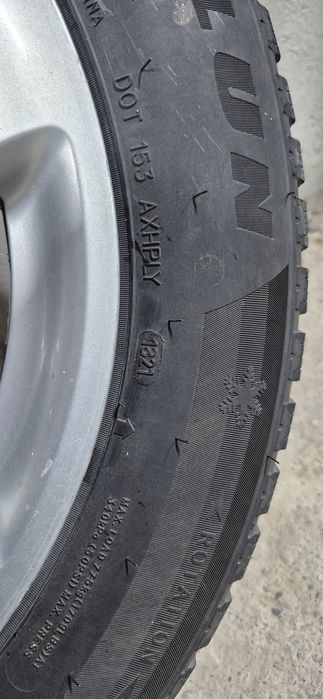 Диски с шинами 215.60.,r16