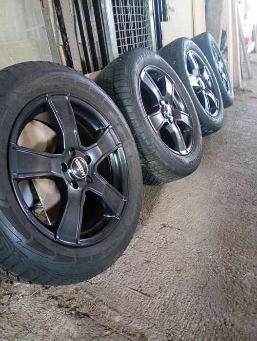 ФОРД КУГА джанти със зимни гуми 225/60/17 7,5J ET45 5x108 цо 65-76