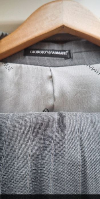 ARMANI Costum elegant barbati