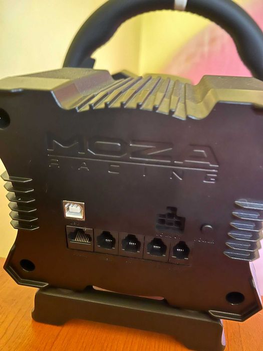 Volan MOZA R5 - Bundle