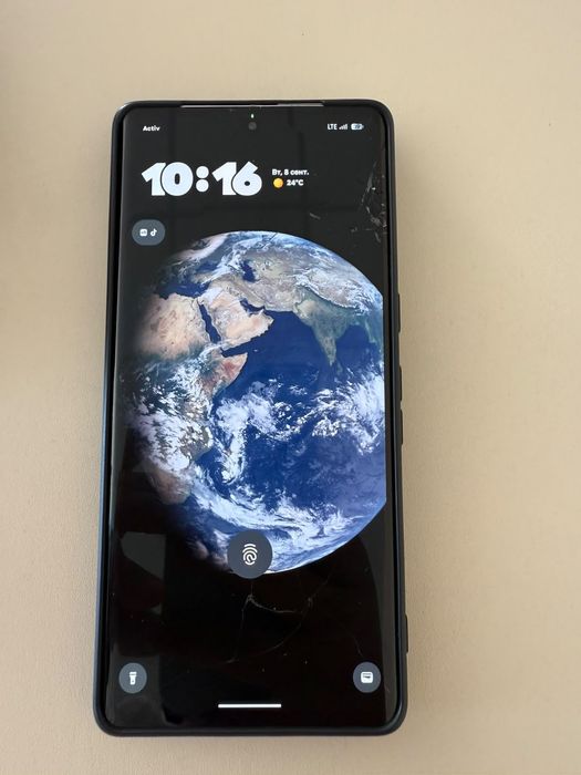 Google pixel 7 pro, 128Gb/12Gb ram Sim+Esim