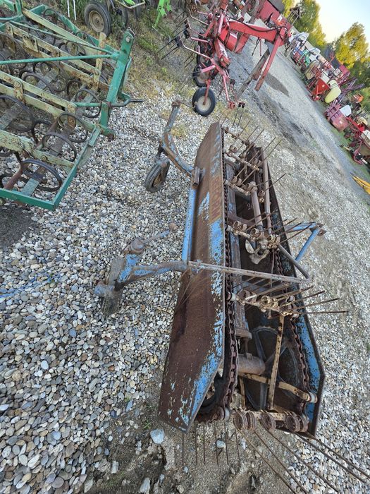 Grebla in tiranti la tractor pe curele model pe lanț de 2 metri