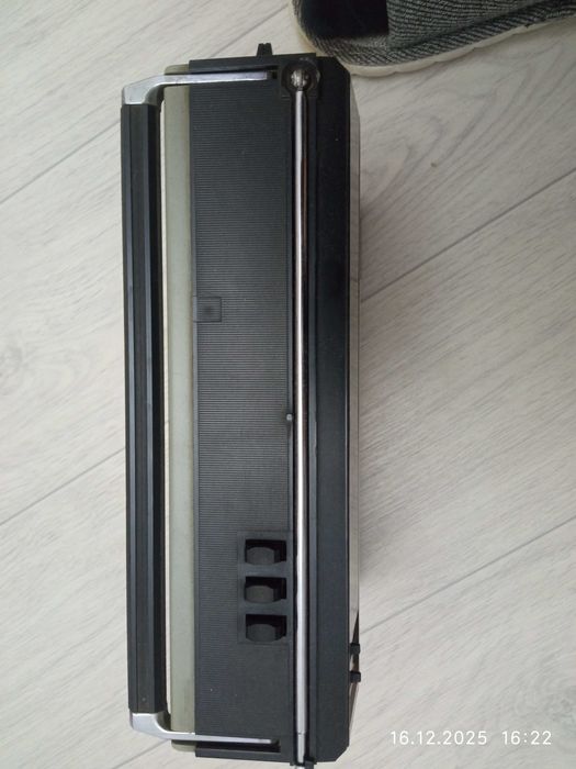 Радиоприемник СССР VEF 214