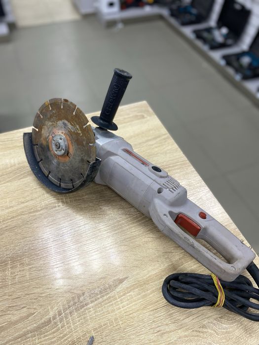 Болгарка Crown CT13034 (ТМ79)