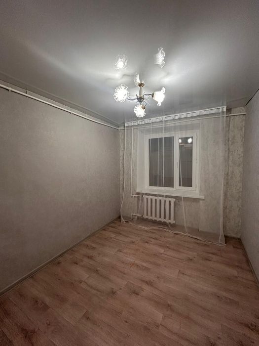 Продам квартиру трёх комнатная