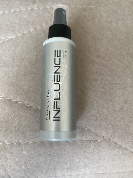 Influence beaty фиксатор спрей,дает матовый эффект