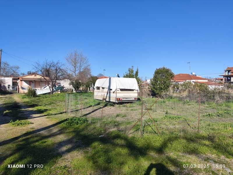 Продава Парцел в регулация в Неа Врасна