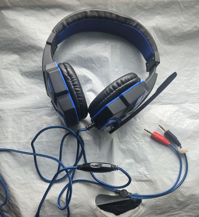 Продам блютуз наушники.