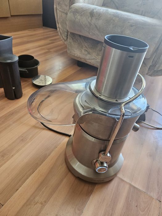 Центрофуга сокоизстисквачки за твърди и меки плодове Професионална Мно