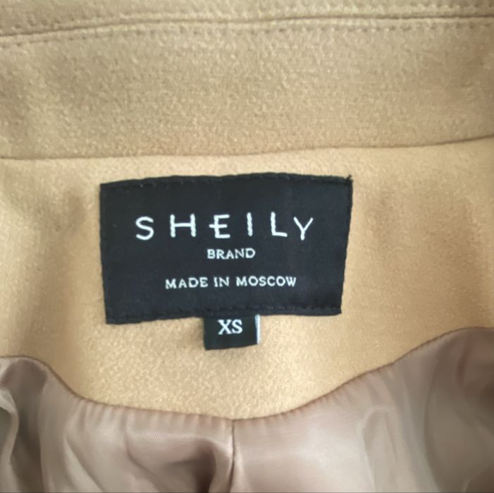 Продается пальто женское размер XS