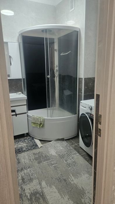 Сдам 2 комн квартиру