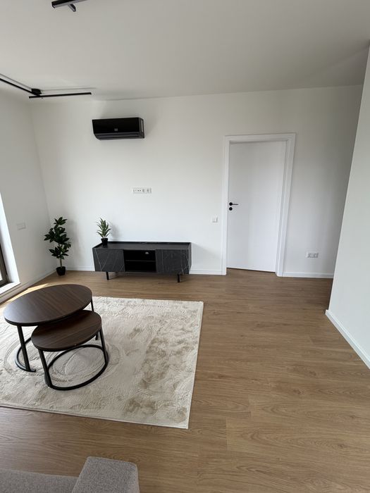 Inchiriez apartament 2 camere Eroilor Floresti