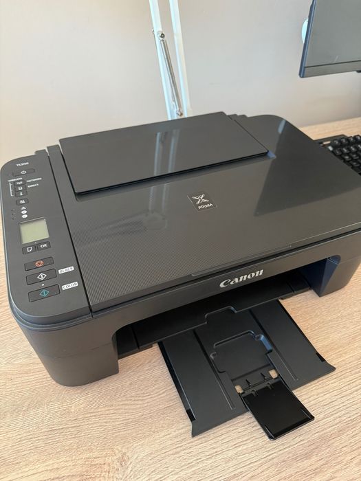 Като НОВ! Принтер Canon Pixma TS3150 + подарък хартия