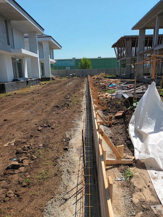 Construim garduri si porti din panouri stil jaluzele, sipca metalica, tabla cutata, BCA