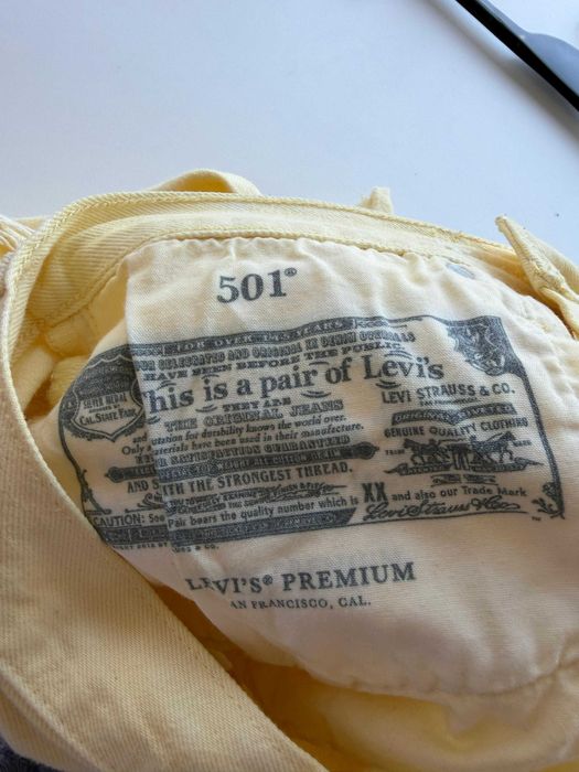 Pantaloni Scurti femei Levis XS/S
