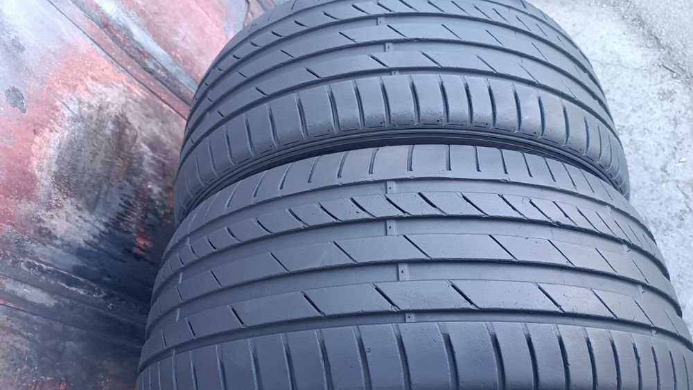 245/40/18 Kumho .
