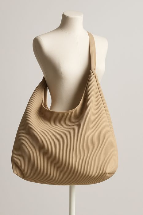 Бежова дамска чанта – рипсена, много вместителна