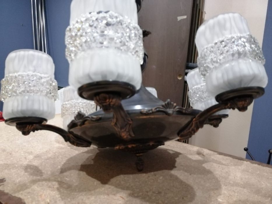 Масивен полюлей от медни орнаменти.Закачалка 35лв