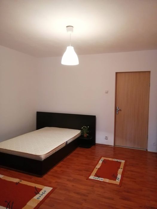 Garsoniera de închiriat Dristor