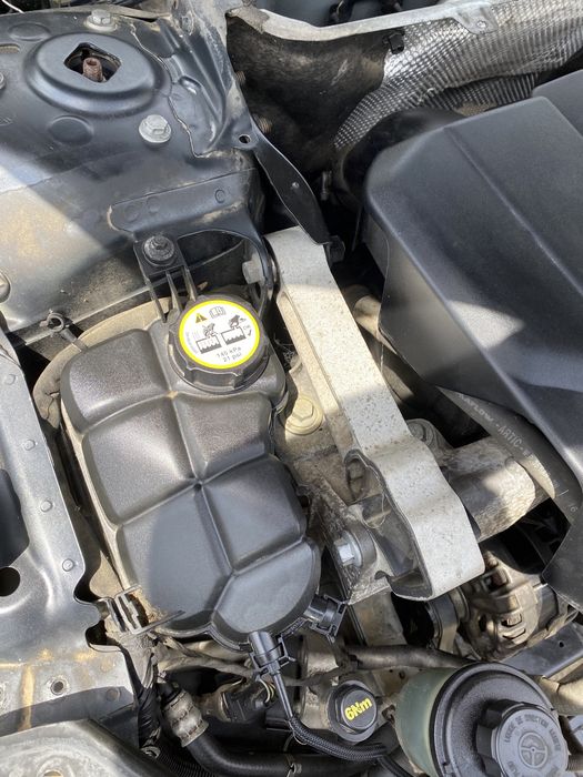 Vas expansiune Volvo XC 60 2.4 D 2012