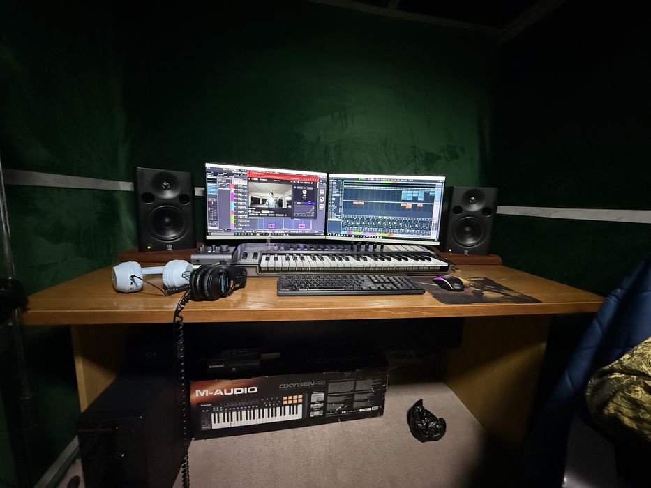 Stol sotiladi 160 ga 60