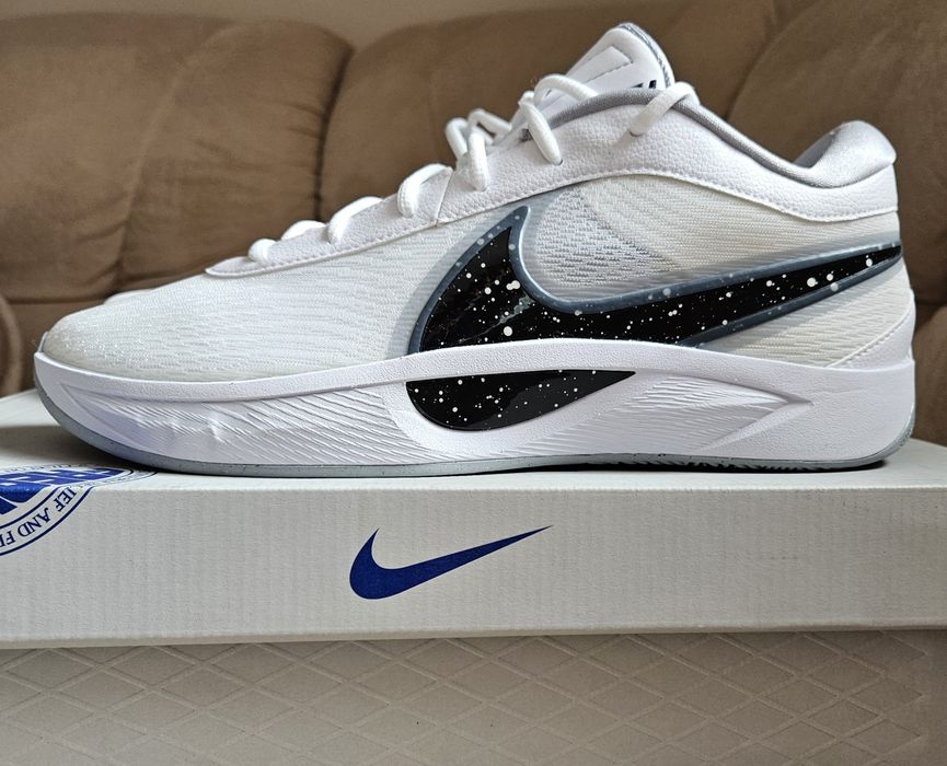 Nike Giannis Freak 6