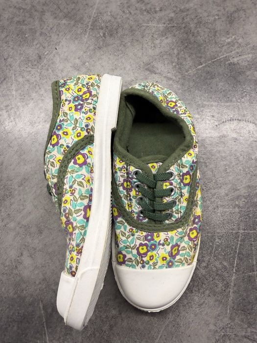 Детски обувки номер 28