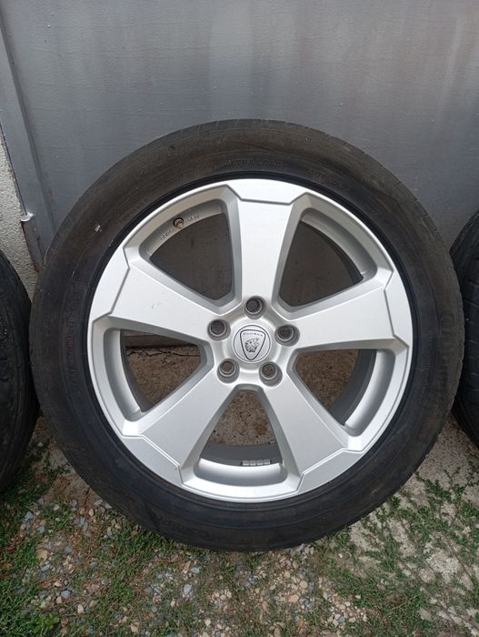 Опел Джанти с гуми 18"