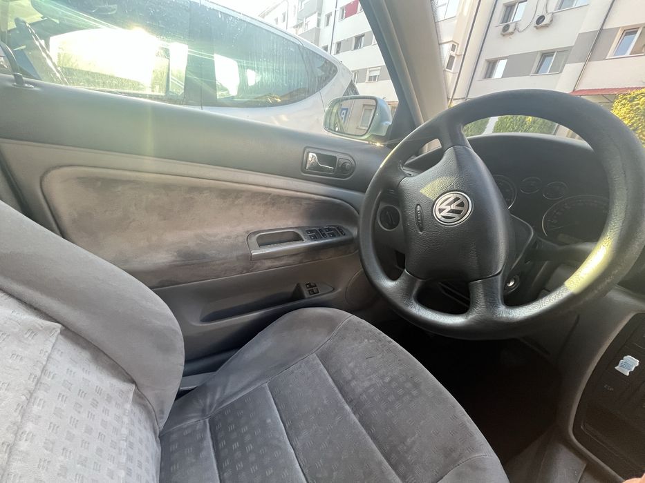 Volkswagen Passat B5.5