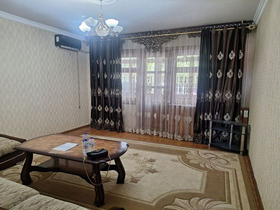 Продается 2 комнатная квартира ремонт Дружба Народов Камолон Ош