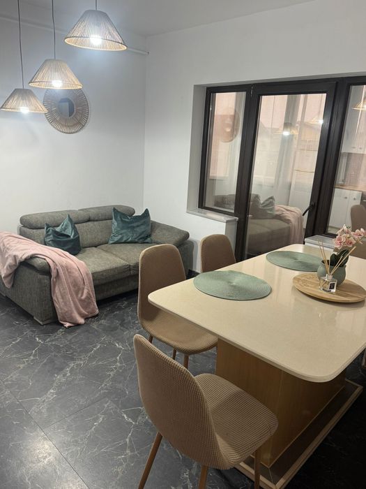 Închiriez apartament 1 cameră  Dumbravita