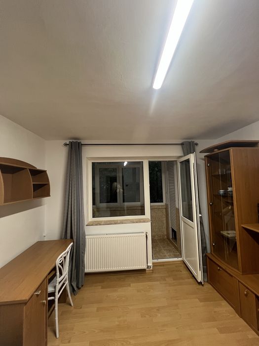 Inchiriez apartament  !!!