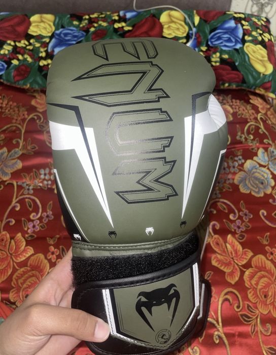 Перчатки для бокса /ММА VENUM