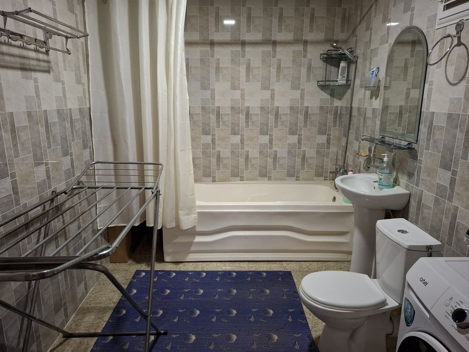 Qorasuv 1 da, 3 xonali kvartira ijaraga beriladi