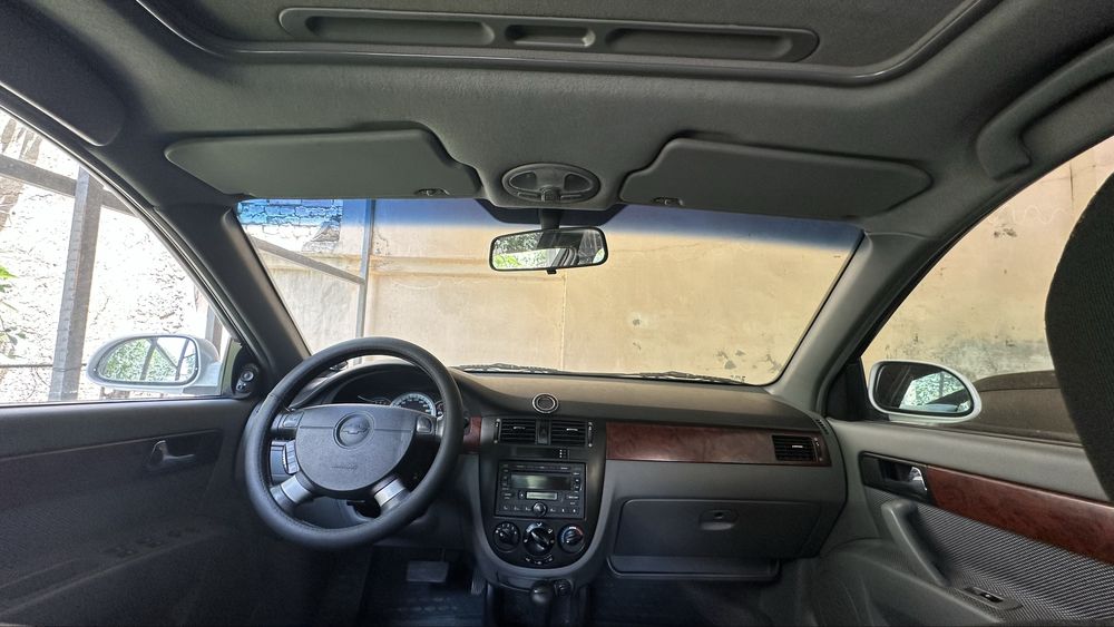 Lacetti 1.8 автомат 3 позиция, 40000 пробег