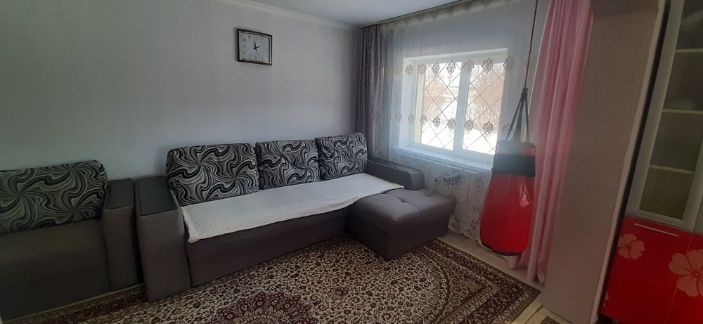 Продам 2х этажный дом в дачном массиве 12 млн