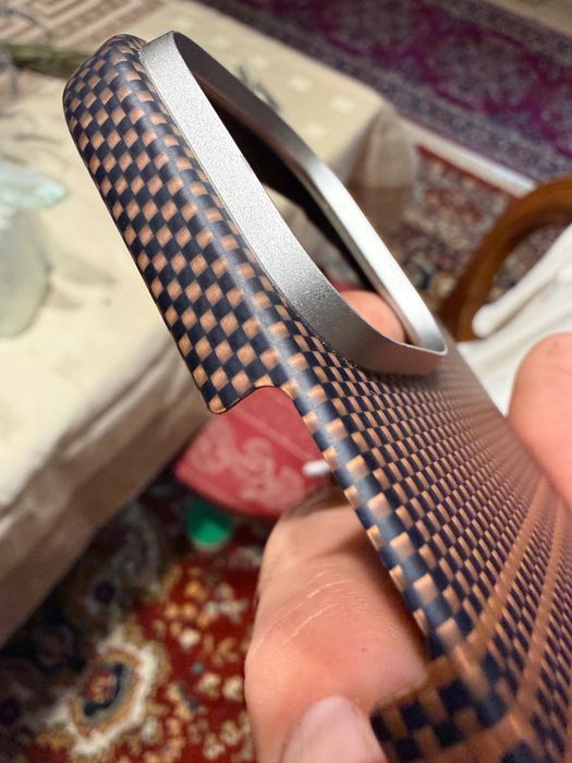 Carcasa pitaka iPhone 16 pro max