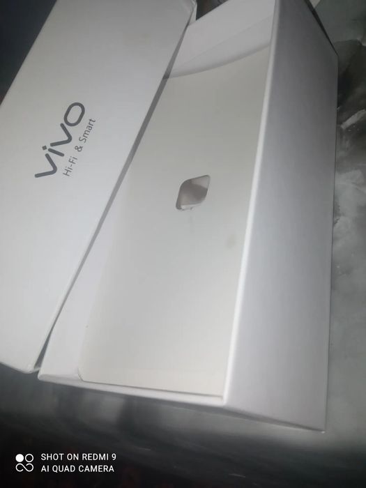 Vivo Y19 / 6 GB + 128 GB