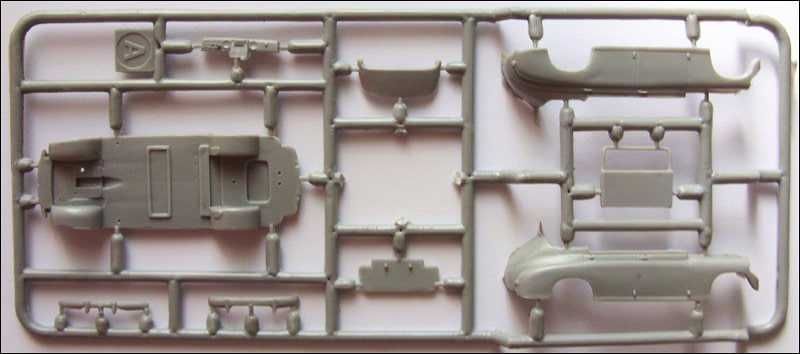 Сборная модель автомобиля ГАЗ М-20 «Побе́да» (MILITARY WHEELS, 1/72)