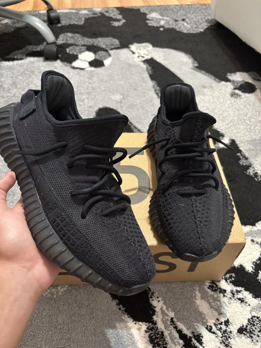 Adidas Yeezy Boost 350 V2 Onyx