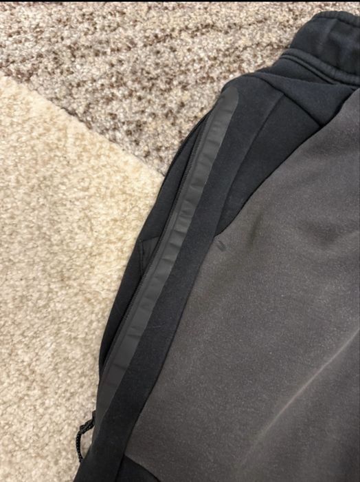 Nike Tech Fleece