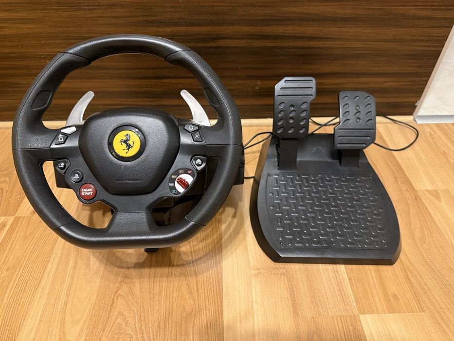 Волан Trustmaster T80 Ferrari edition