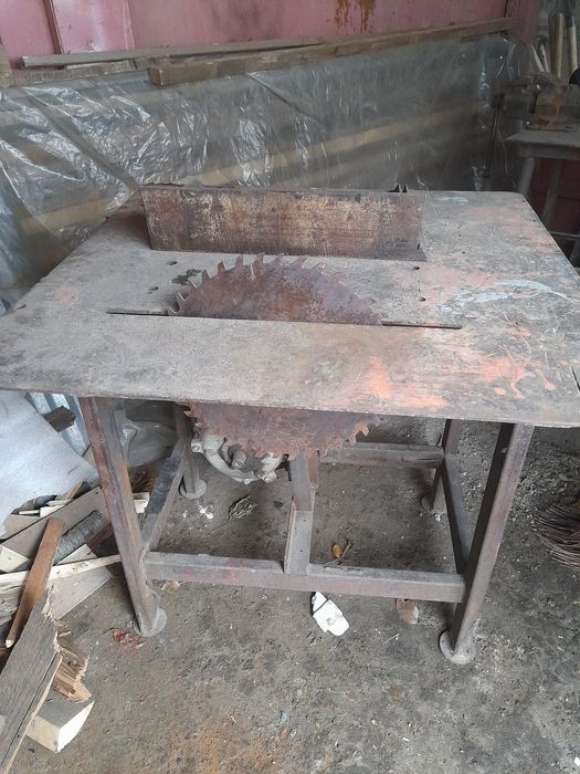 Продам церкулярку, в рабочем состоянии , на 380 вольт