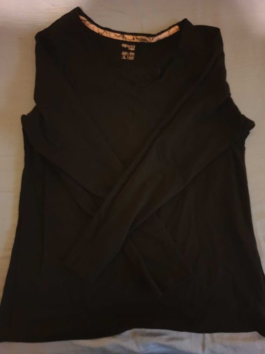 Haine de damă de vânzare