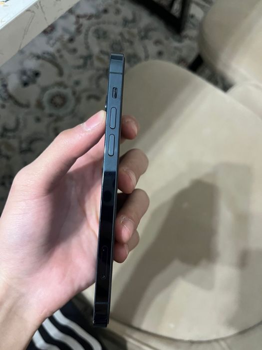 Iphone 12 pro 256 77%