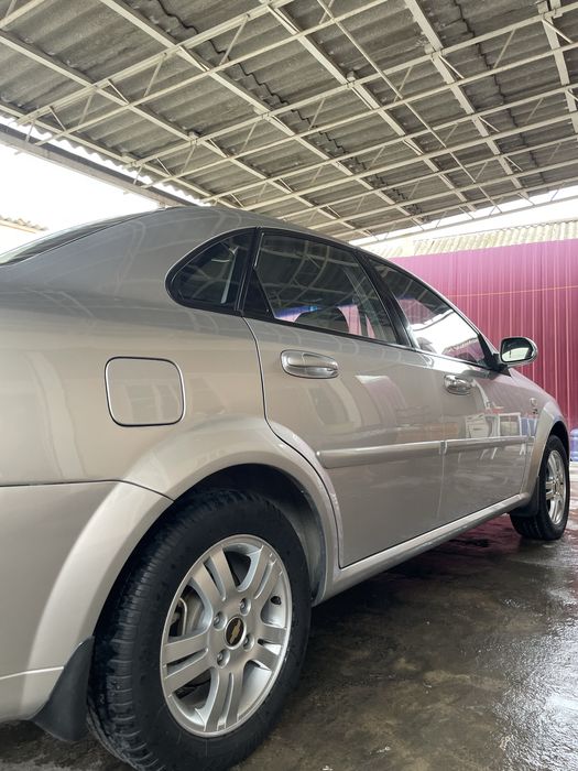 Lacetti сотилади!!